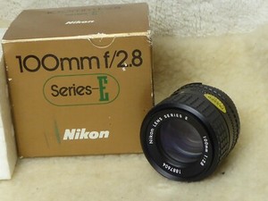 Nikon Series-E 100mm 1:2.8 - Excellent vintage condition ais + caps + filter