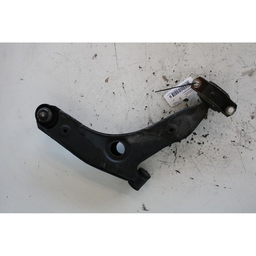 braccio sospensione inferiore anteriore sinistro VOLVO V40 Ranchera familiar (64 - Imagen 2 de 2