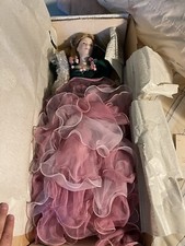 Franklin Heirloom porcelain doll princess series rose green floral