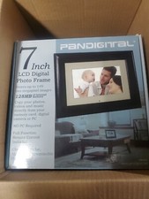 Pandigital PAN70-0 7" Digital Picture Frame