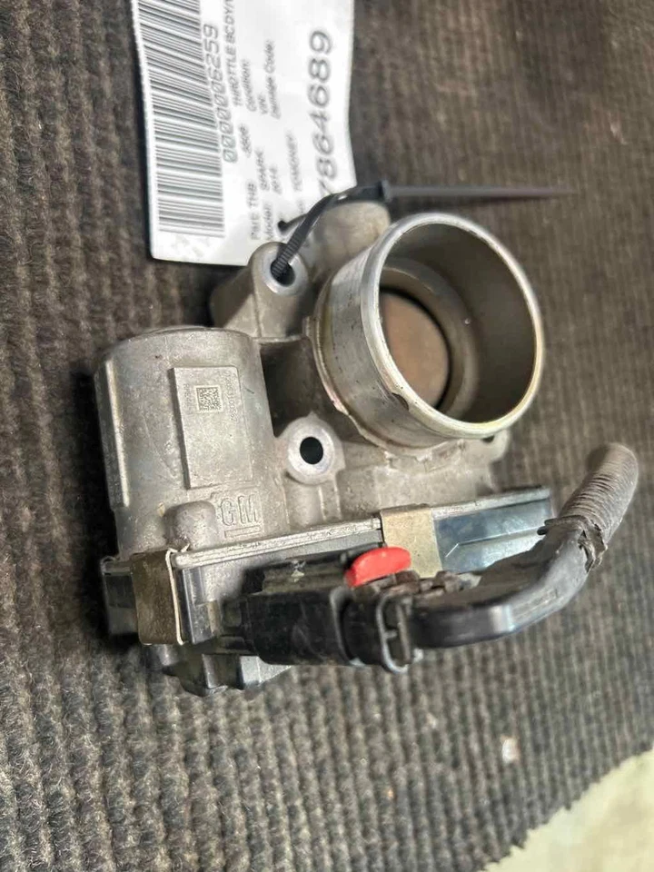 Fits 2013-2015 Chevrolet Spark Throttle Body/Valve Assembly OEM#:96990250 Foto 2 de 4