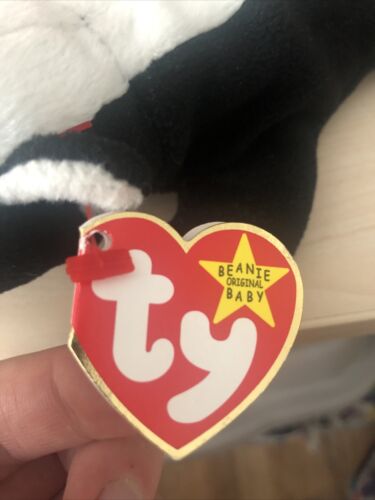 Retired 1995 Ty Beanie Baby - Stinky The Skunk (Rare Stamp on Tush Tag) - Picture 3 of 7