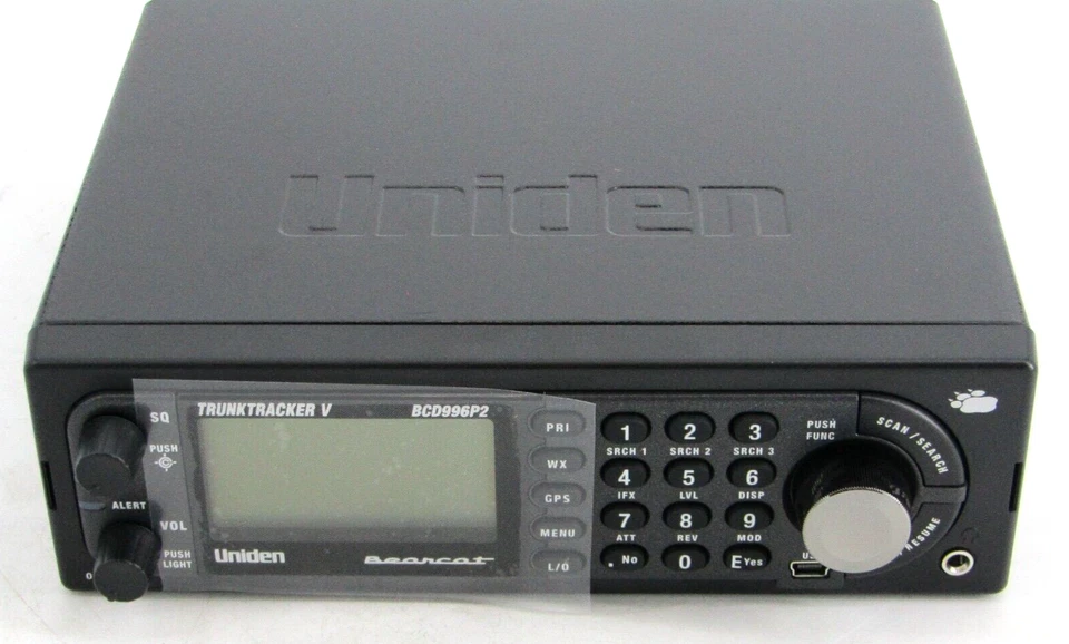 Uniden BCD996P2 Digital T.T. IV, Close Call, 25000 Ch, pantalla 4Line Alpha Foto 3 de 4