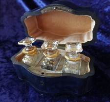 antiker Intarsien Kasten goldstaffierten Flaschen Schildpatt Tantalus Boulle alt