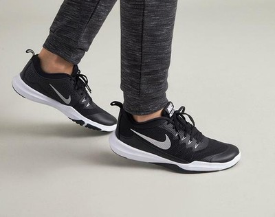 nike legend trainers
