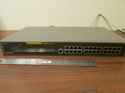 D-Link DSS-24 10/100 Fast Ethernet Switch 