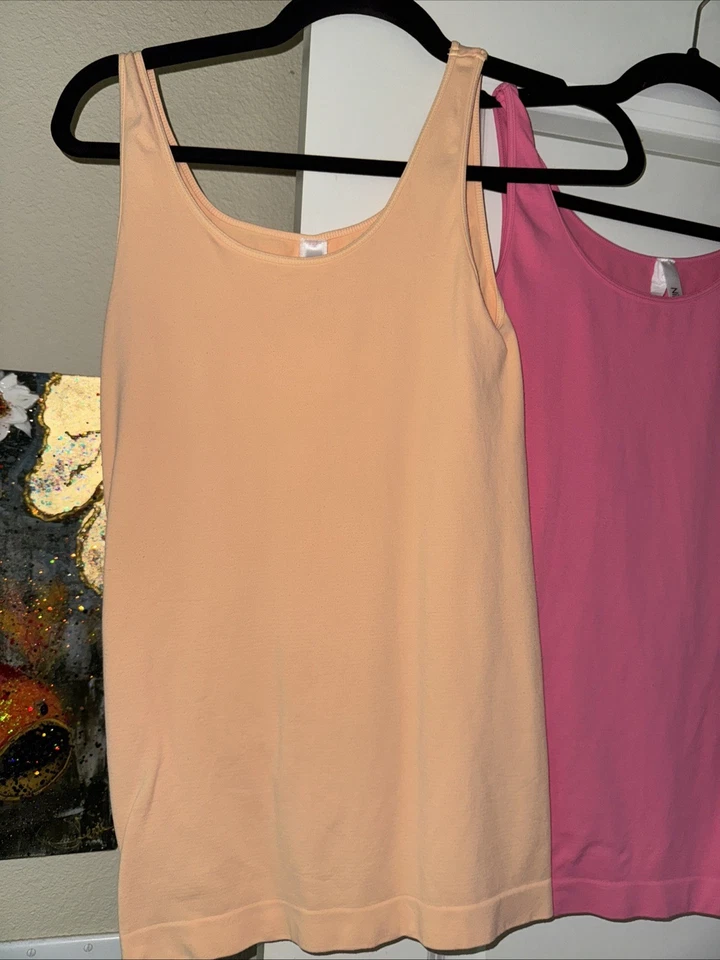 nikibiki tanks! Set Of 3-Medium Peach, Pink, White - Image 2 of 4