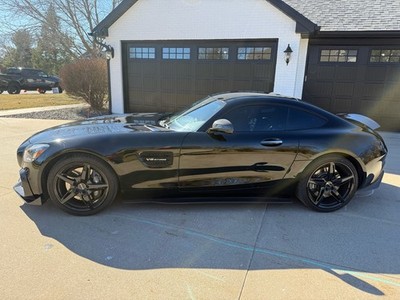 2017 Mercedes-Benz AMG GT 