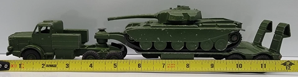 Dinky Supertoys Set #698 Thornycroft Mighty Antar 660 & Centurion Tank 651 - Image 2 of 4