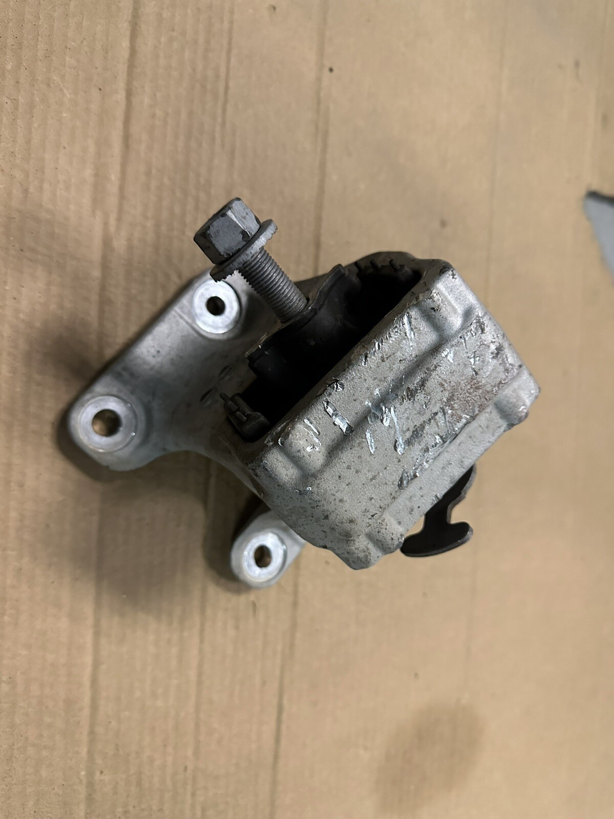 2019-2024 Dodge Ram 2500 3500 OEM Left Driver Engine Mount Isolator 68362400AA
