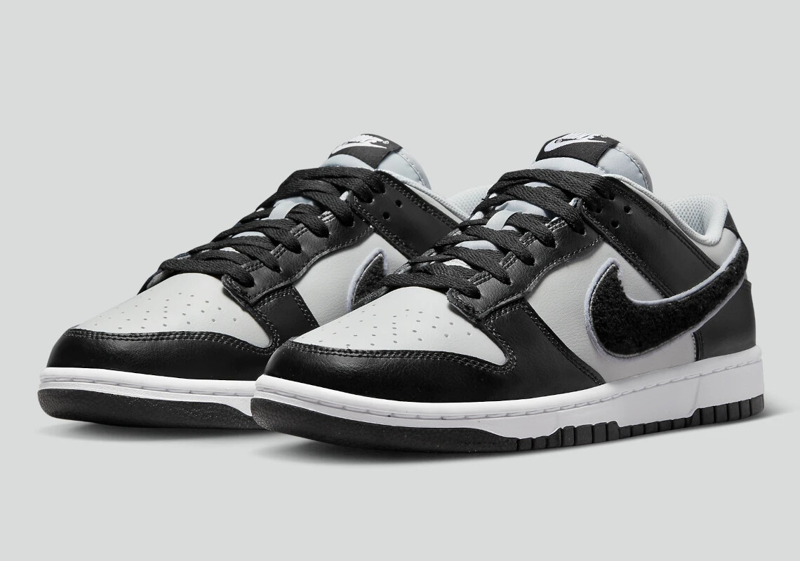NIKE Dunk Low Retro Chenille Swoosh グレー Nike Dunk Low Retro Chenille Swoosh (DQ7683-001) Size 13 Grey Fog