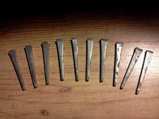 New Vintage 1 1/2" long square nails