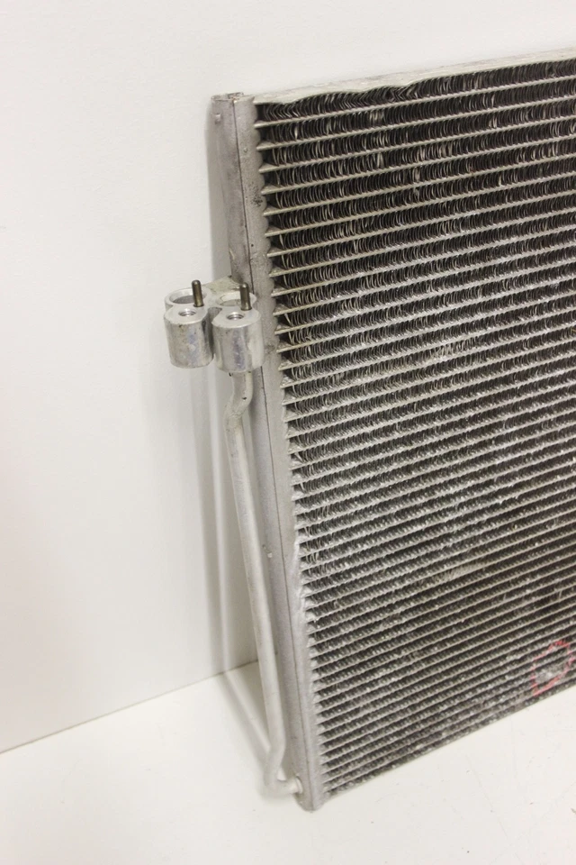 P80759 2007-2013 BMW X5 AC condensador 64509239992 OEM Foto 2 de 4