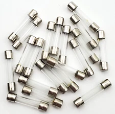 Lot of 20 Bussmann AGC2 250 Volt 2 Amp 1/4" x 1-1/4" Fast Acting Glass Fuses