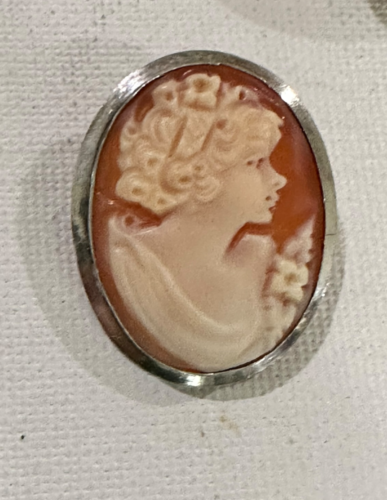 Stunning Real Vintage Italian Hand Carved Shell Cameo Brooch 800 Silver Signed - Foto 1 di 10
