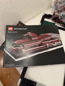 LEGO Architecture 21010 Robie House Wornbox Retired. Opened Box Complete