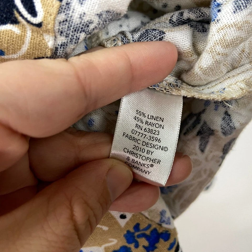 Chaqueta ligera Christopher & Banks grande para mujer con estampado floral mezcla de lino Foto 4 de 4