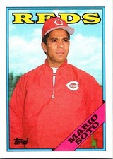 Mario Soto Topps 666 Cincinnati Reds 1988 Baseball Card