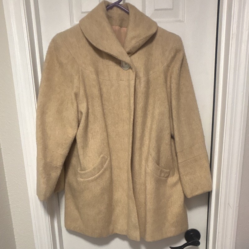 VTG Women’s Beige Mid-Length Swing Coat Jacket M Button Lined Pockets WWII