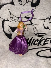Disney Store Sketchbook Princess Rapunzel & Pascal Hanging Ornament Figure Model
