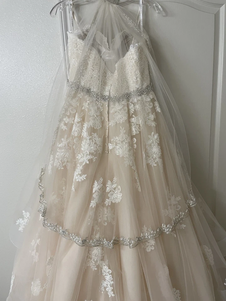 Conjunto Vestido de Novia y Velo Martina Liana Talla 12 Color Marfil Foto 4 de 4