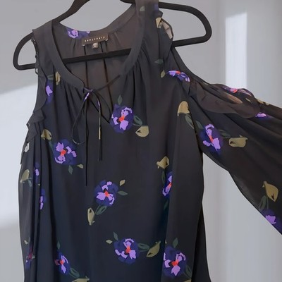 Sanctuary Floral Cold-Shoulder Blouse   Black/Purple (XS)