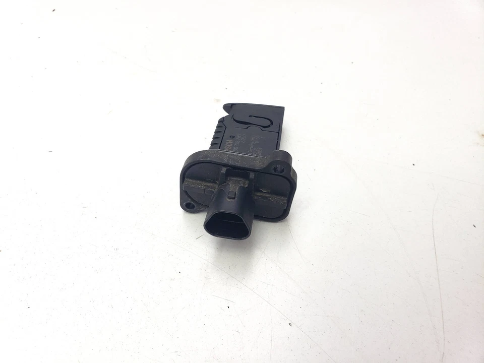 SUZUKI VITARA MK4 LY 1.4 PETROL AIR FLOW MASS METER SENSOR MAF 0280218265 2019 - Image 3 of 4