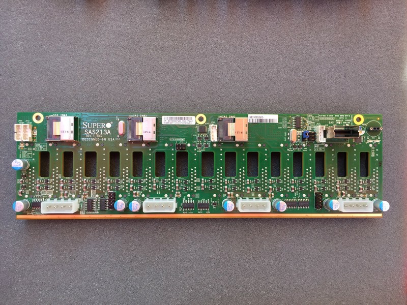 SuperMicro BPN-SAS-213A SAS213A 16 X 2.5" SAS / SATA Backplane NEW