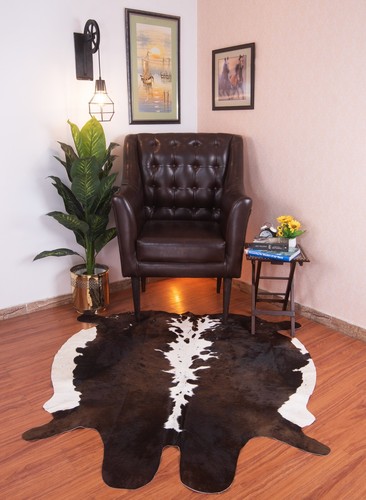 NEW Cowhide Rug Tricolor Cow Skin 5x5 ft Real Animal Hide Hair On Cow Leather - Picture 7 of 24