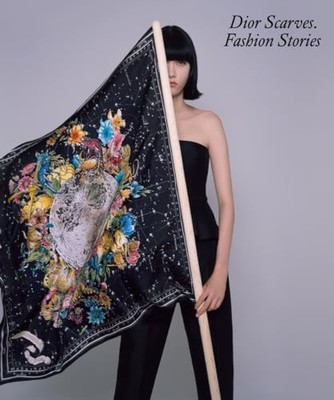 DIOR SCARVES by Maria Luisa Frisa Paperback Self Help Business
