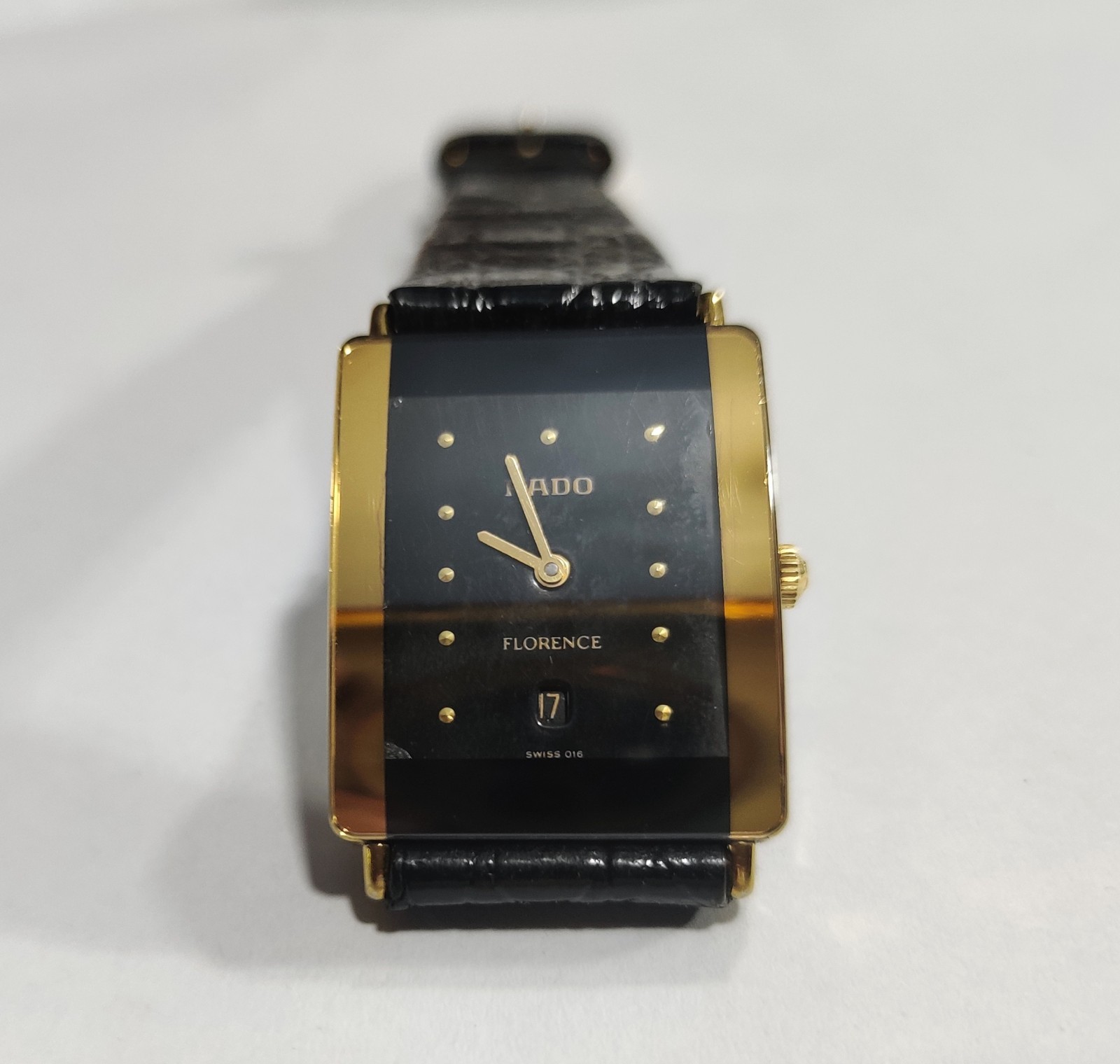Crystal Black Quartz Florence Sapphire RADO Dial Date 160.3605.2N Watch - vintagewatches.pk