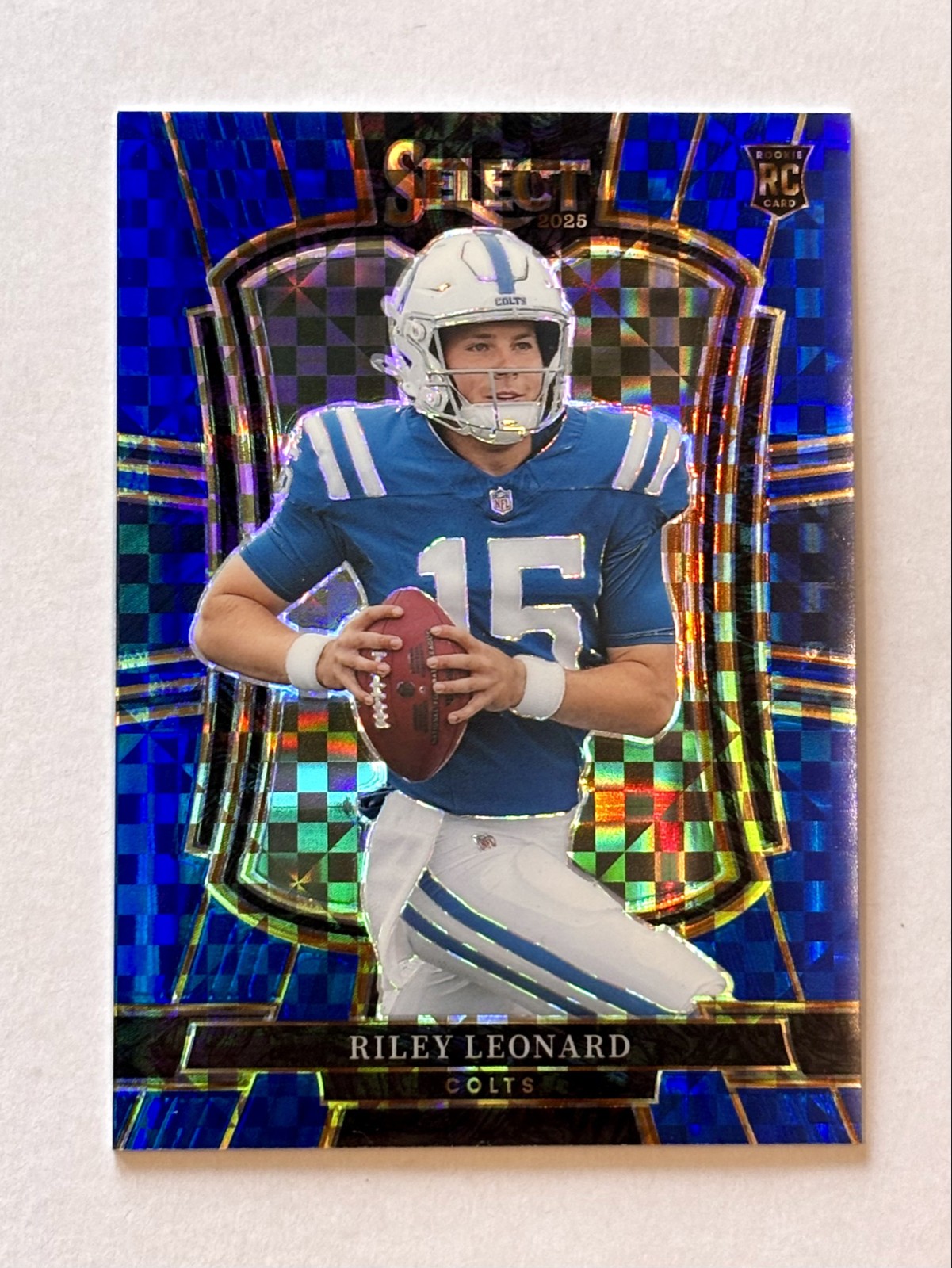 2025 Panini Select Riley Leonard Rookie Premier Level Blue Prizm /175 #133