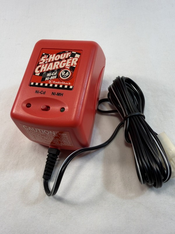 RADIO SHACK 5-Hour Battery Pack Charger Cat No. 23-342 9.6V Ni-Cd / Ni-Mh 