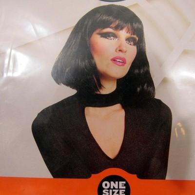 Unisex Short Bob Cut Cosplay Costume Wigs Hair for Women Girls Black One Size
