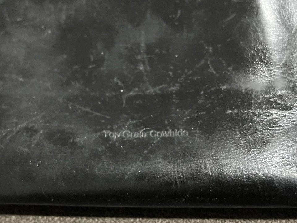 Big Skinny Black Leather Trifold Wallet - Image 2 of 4