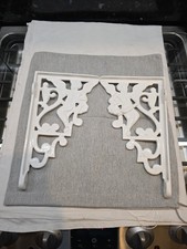 High Level Cistern Toilet Brackets In Iron Painted White One Pair