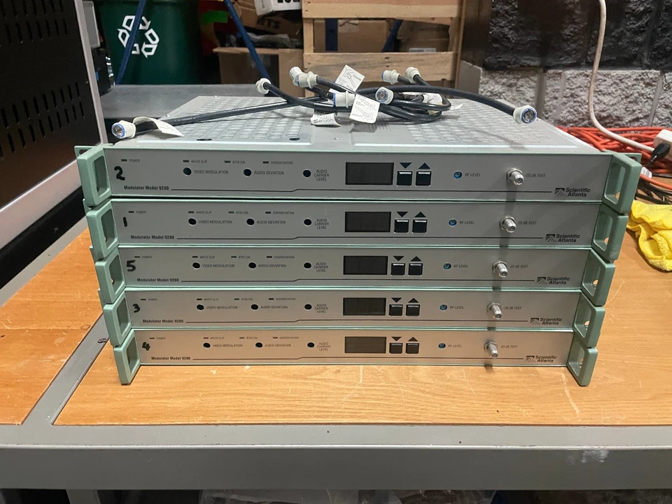 批量 5 件 经过全面测试的 Scientific Atlanta 调制器 型号 9280 — 第 2/4 张图片
