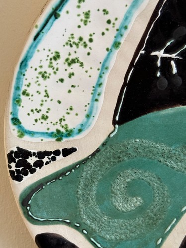 Miami's Artist Gloria Lorenzo 1992 Abstract Hand Painted Ceramic Wall Plate - Picture 6 of 10