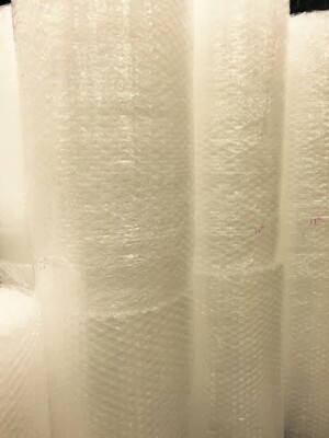 Medium Bubble Roll 5/16 x 200 ft x 24'' Bubble Medium Bubbles Perforated For Wrap