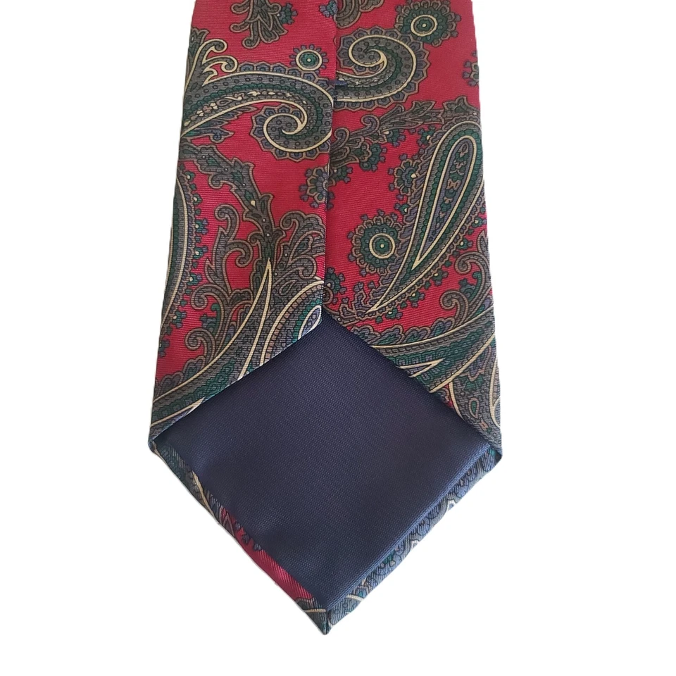 Corbata de seda vintage Damon roja cachemira hecha en EE. UU. tela importada ropa clásica para el cuello Foto 4 de 4