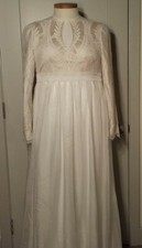 Bridess Ivory Longsleeve Lace Wedding Dress US Size 6 Zip/Tie Back
