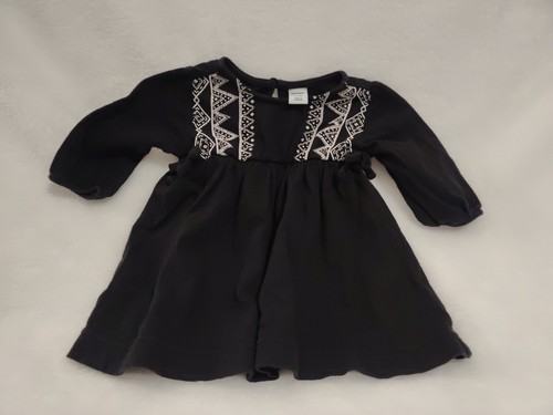 Old Navy Baby Girl LJersey Textured Fit and Flare Dress 0-3M - Picture 2 of 4