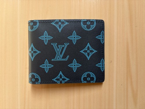 louis vuitton  Bifold Wallet Monogram