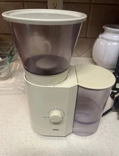 Braun Coffee Burr Grinder KMM-30 Type 3045, 14 Settings WORKS GREAT