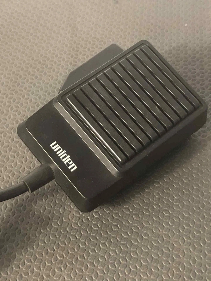 UNIDEN 4 PRONG CB MICROPHONE - PREOWNED - Image 2 of 4