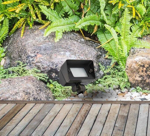 Elitco Outdoor 12V Cast Brass Flood Light 2Inch L X 4Inch W X 6Inch H Dark Bronz - Picture 2 of 8