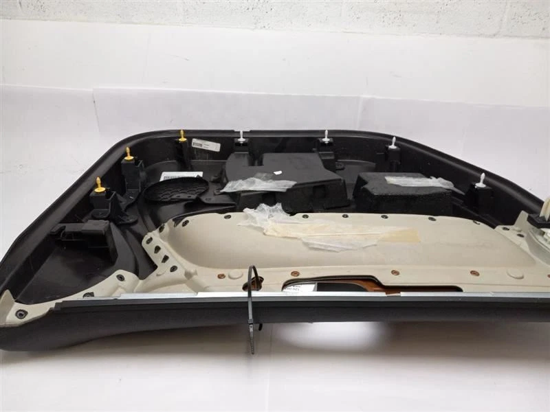 FRONT PASSENGER DOOR TRIM PANEL fits BUICK ENCLAVE 2008 - 2010 Foto 4 de 4