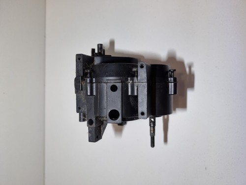 Scatola Differenziale Centrale HPI SAVAGE 1:8 RC MONSTER - Picture 1 of 10