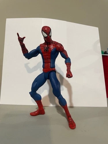 Diamond Marvel Select Spider-Man 7" action figure