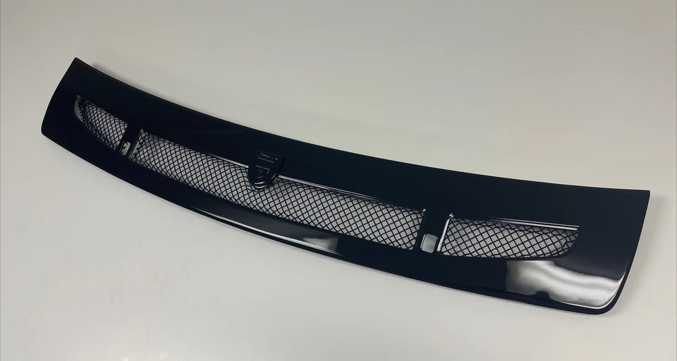 Lexani LG-640002 Complete Grille Kit Black For 06-09 Range Rover *See Descript. - Image 4 of 4